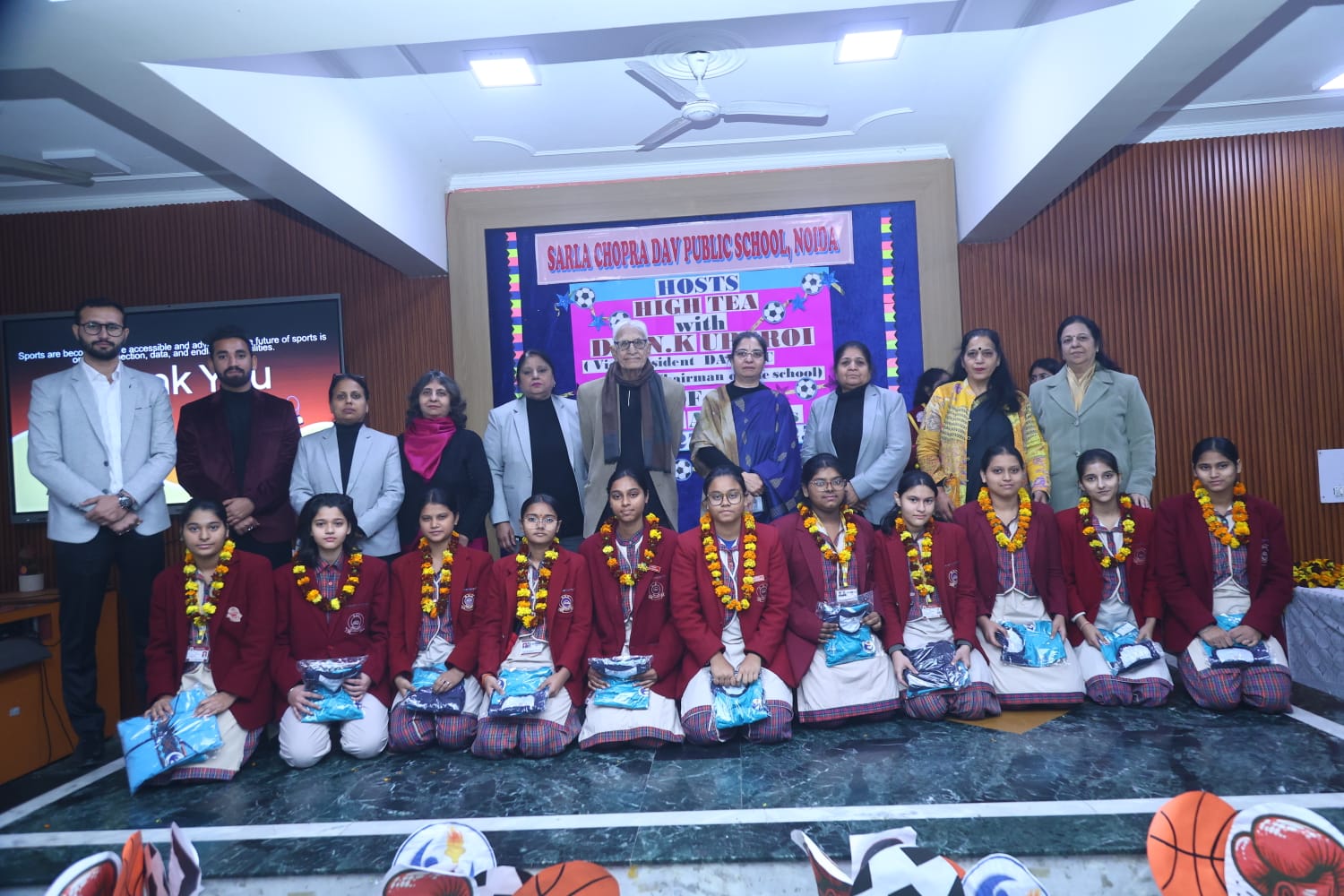 	/File/17/9MJ_Honouring Excellence in Sports 03.jpeg